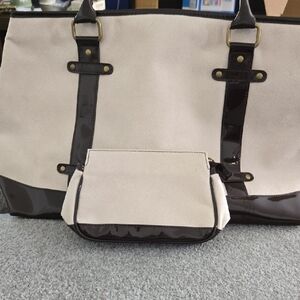 Estee Lauder Cream and Brown Tote with Pouch EUC